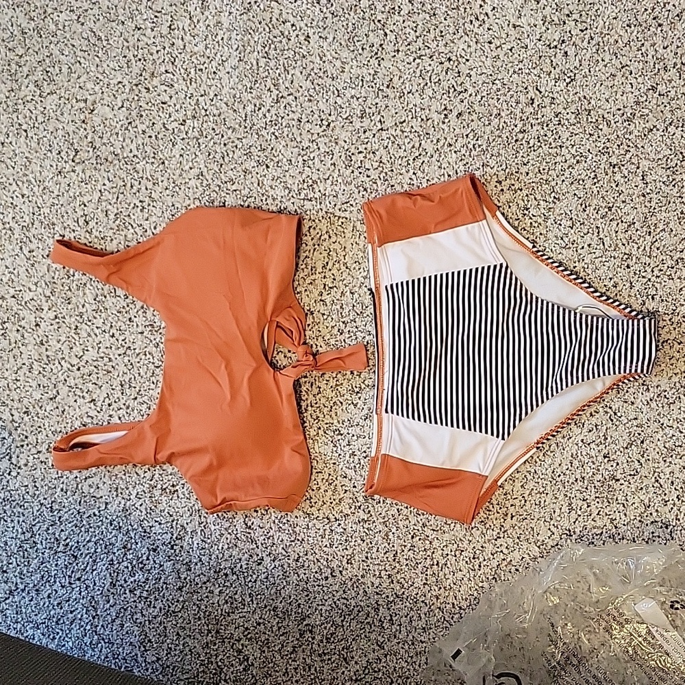 NWT Shein size M bikini!